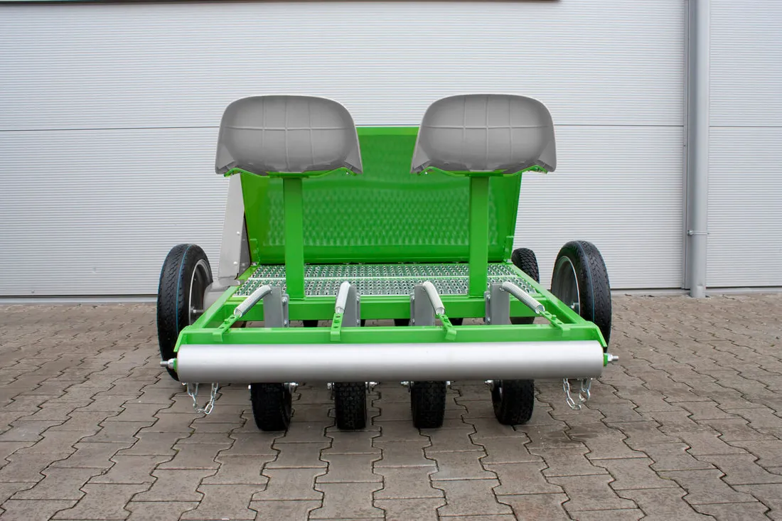 Istutusmasin Bomet - 2