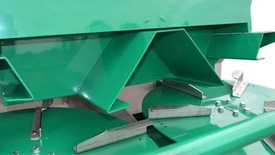 Agro-Masz väetisekülvik - 9