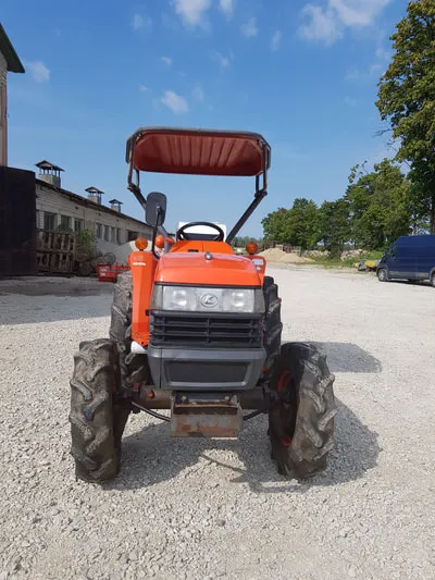 Kubota L3408 - 2