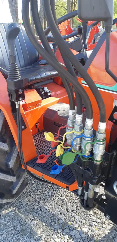 Kubota L1-245 + Laadur - 8