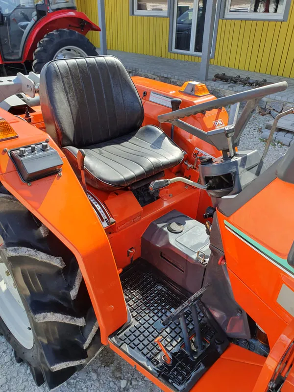 Kubota L1-225(roolivõimuga) - 7