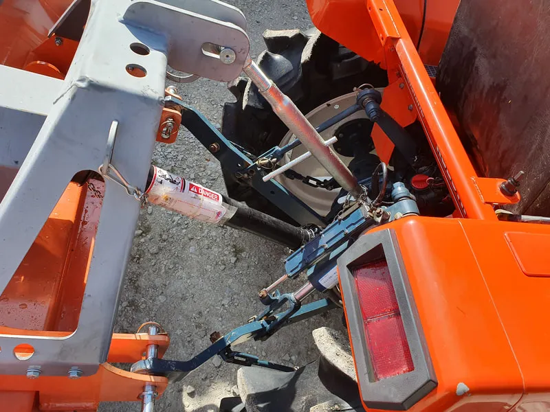 Kubota L1-225(roolivõimuga) - 9