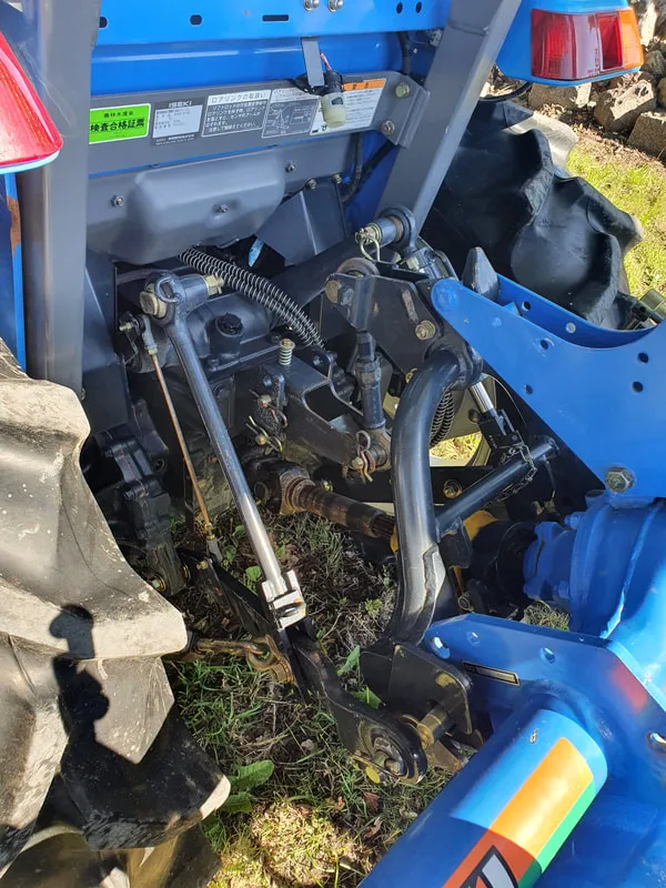 ISEKI TG-29 - 9