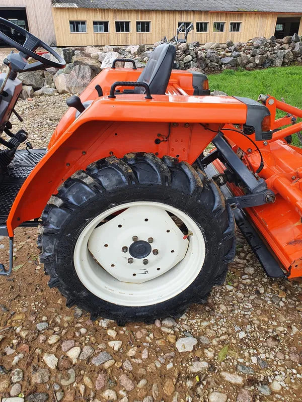 Kubota GL-21 - 4