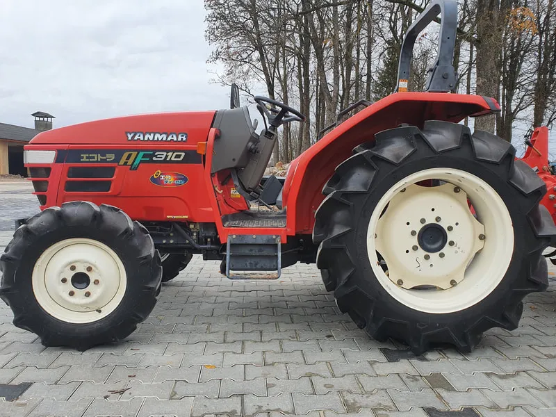 Yanmar AF310 - 3