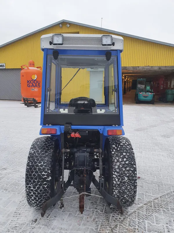 Iseki TF330 - 2