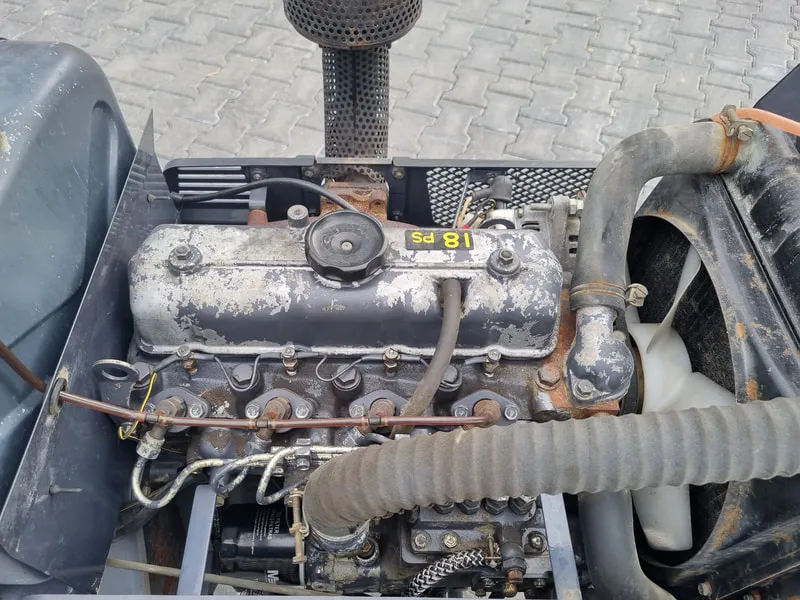 Mitsubishi D1850 - 6