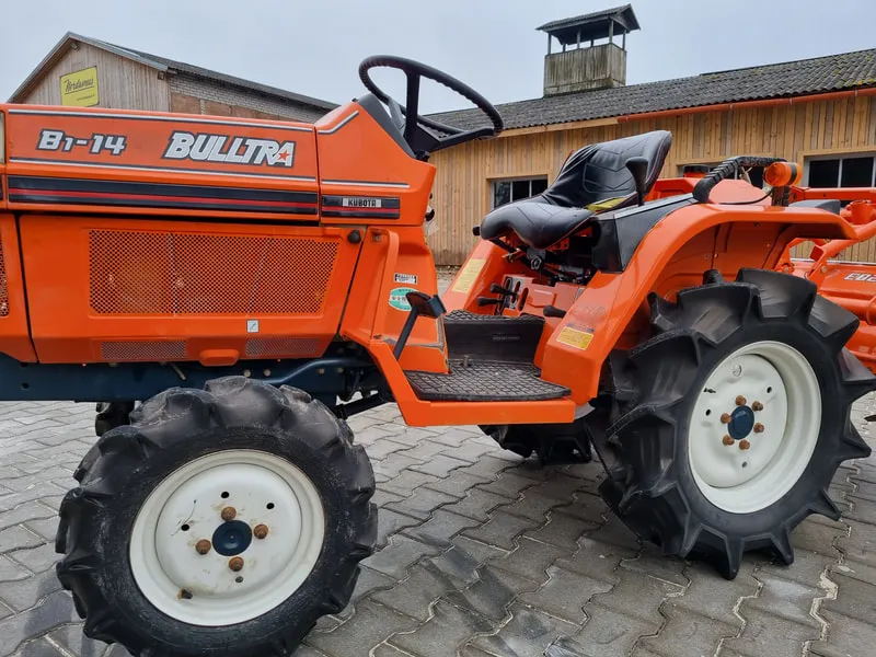 Kubota B1-14
