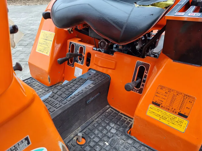 Kubota B1-14 - 2