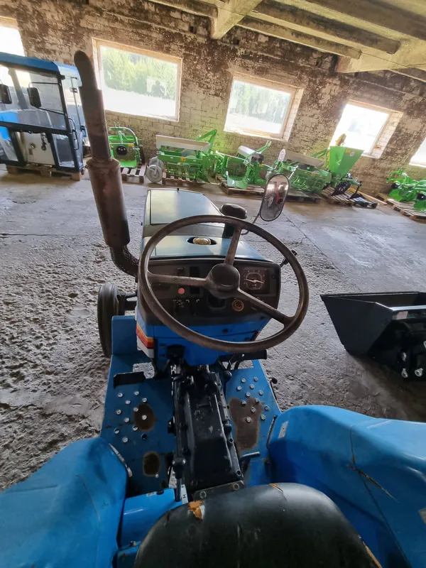 Mitsubishi MT1801 - 6