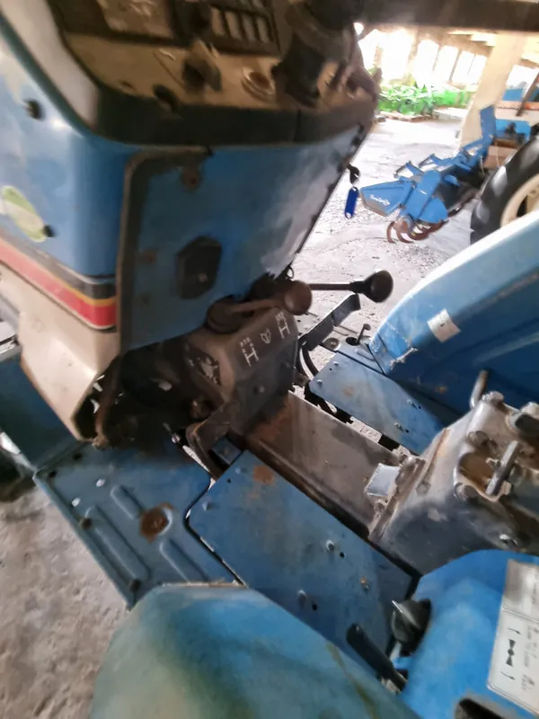 Mitsubishi MT2001X - 6