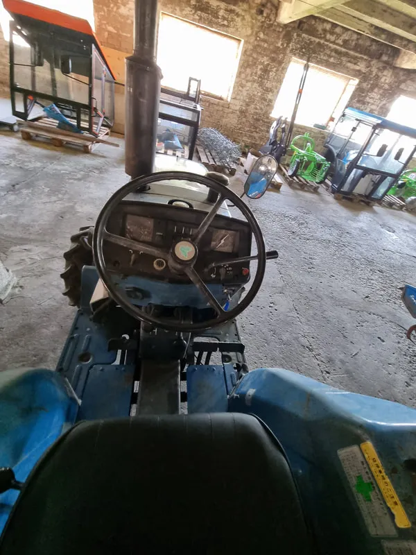 Mitsubishi MT2001X - 7