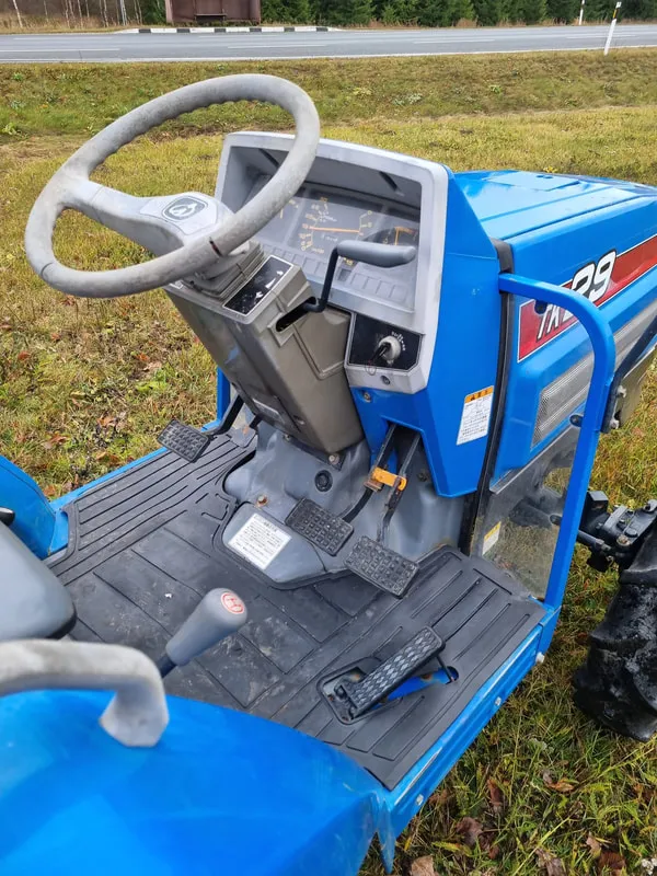 Iseki TK29 - 6