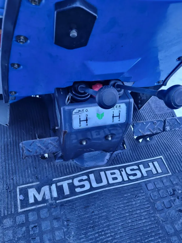 Mitsubishi MT3201 - 9
