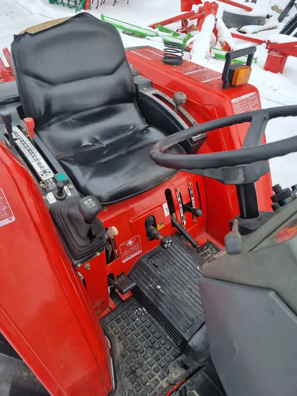Yanmar F215 - 5