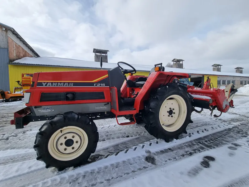 Yanmar F215 (roolivõimendi)