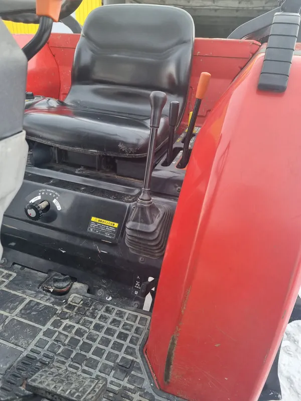 Mitsubishi MT225 (roolivõimendi) - 8