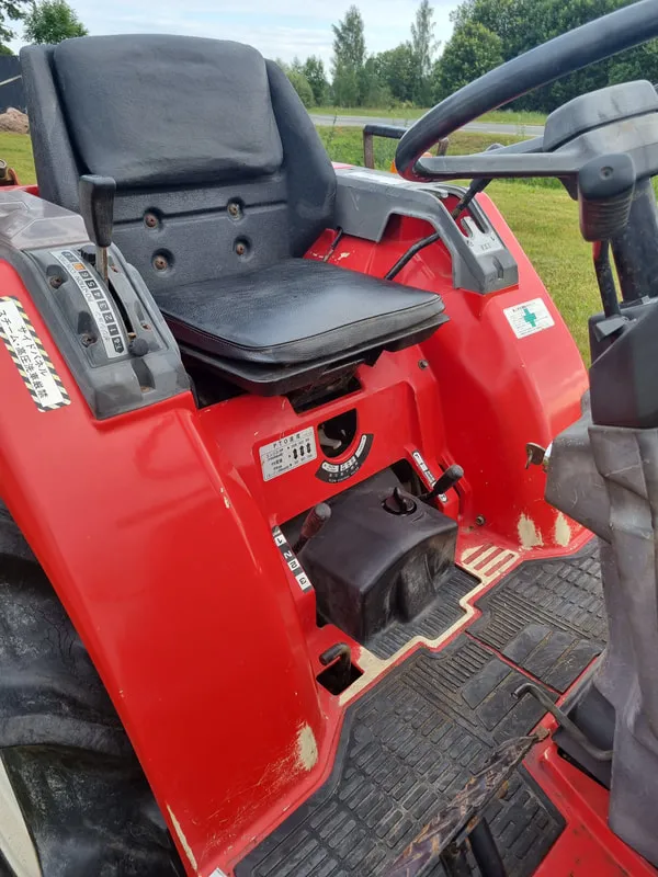 Mitsubishi MT20 - 8