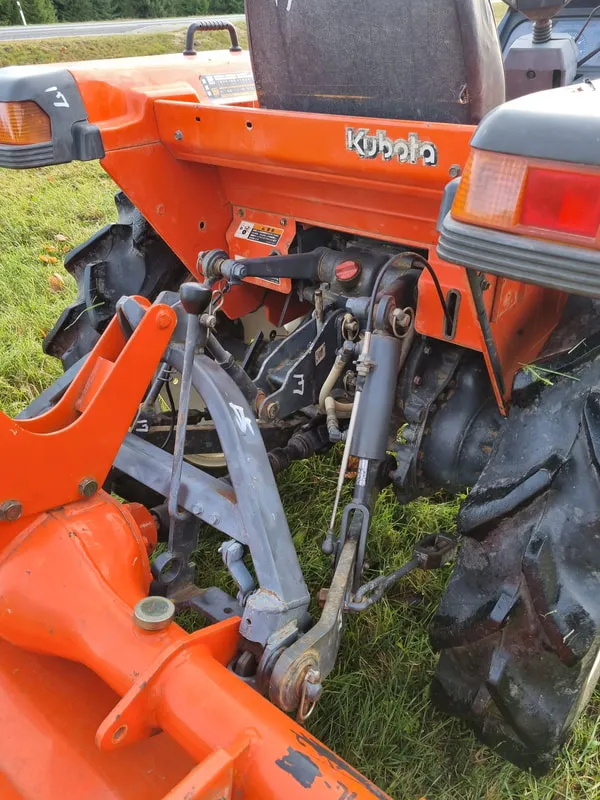kubota GL200 - 4