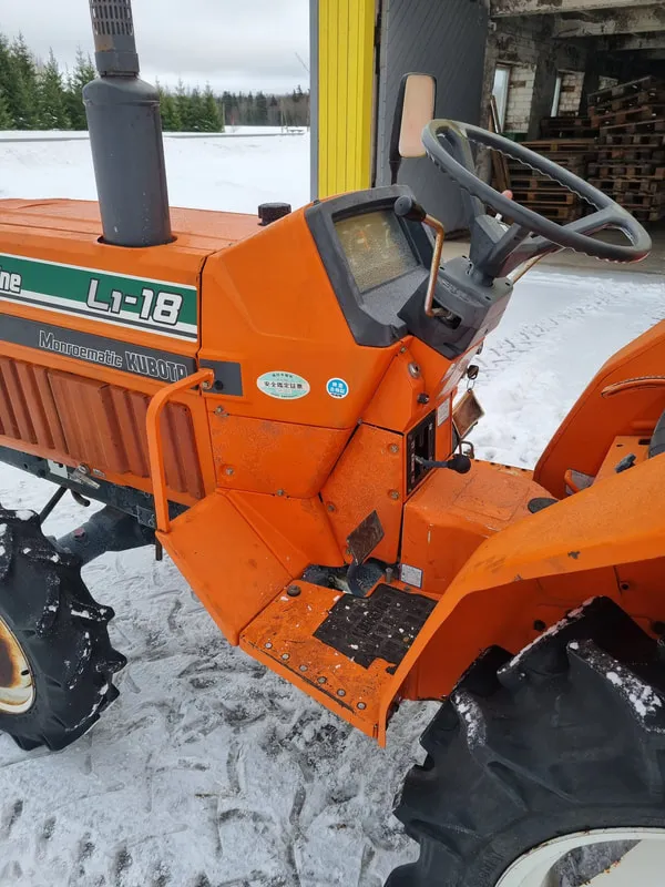 Kubota L1-18 - 5