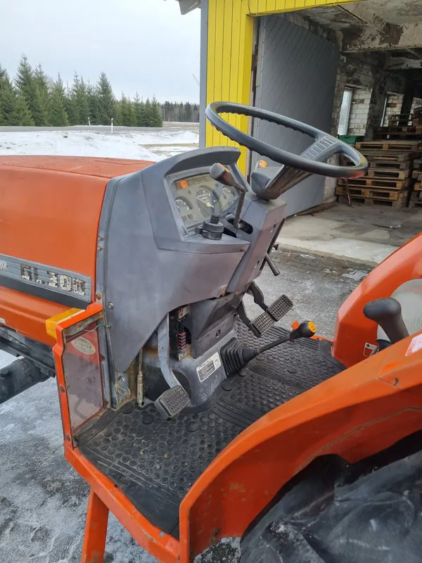 Kubota GL300 - 6