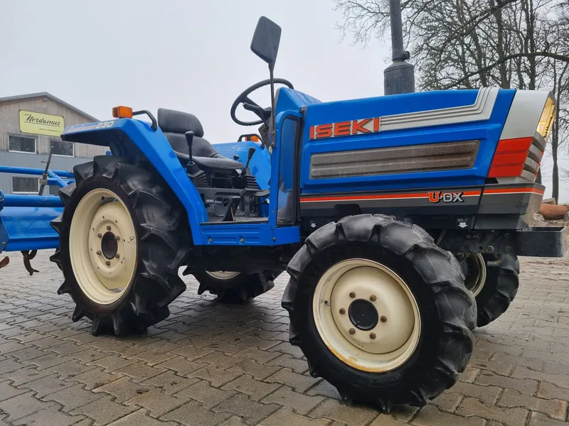 Iseki TA230 - 3