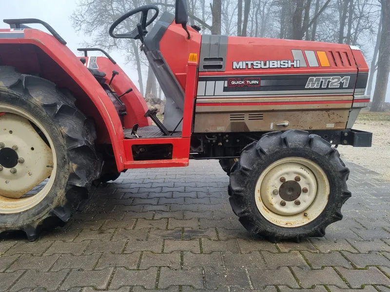 Mitsubishi MT21 - 3