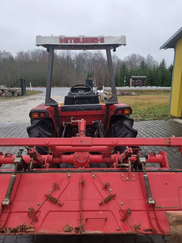 Mitsubishi MT25 - 4
