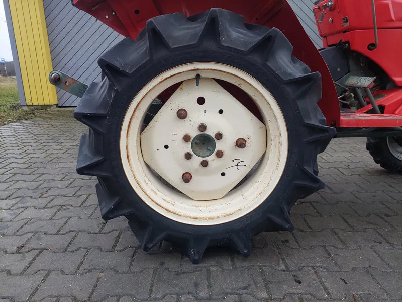 Yanmar YM1800 Tehnilised näitajad - 2