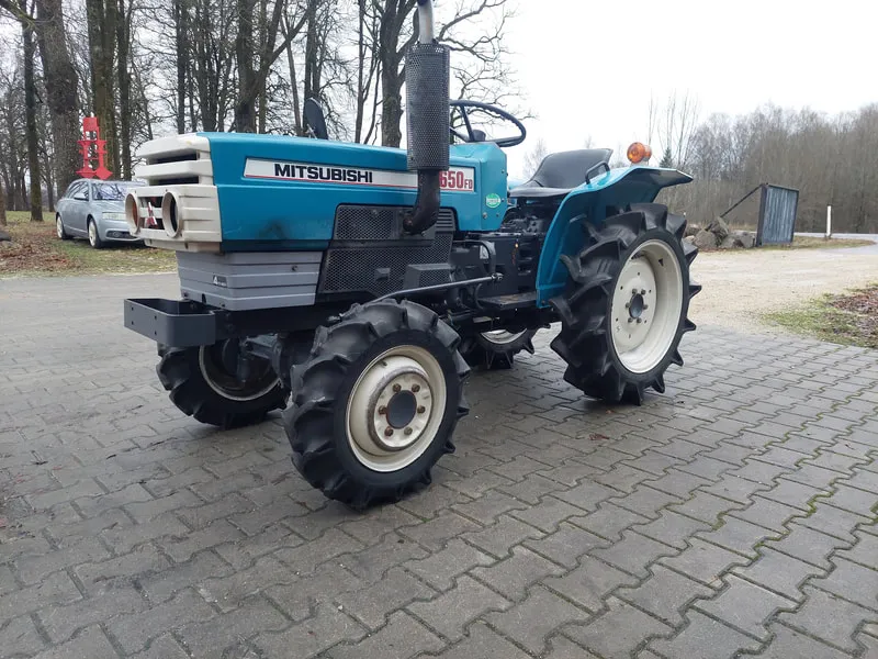 Mitsubishi D1650FD - 6