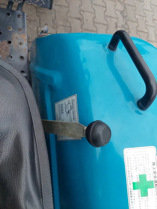 Mitsubishi D1650FD - 10