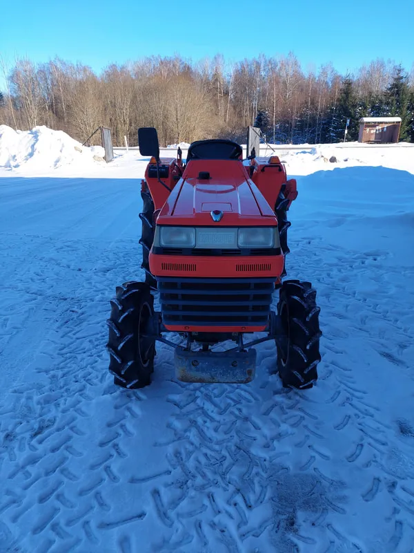 Kubota ZL1-235 - 2