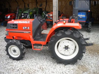 Kubota GT3 - 2