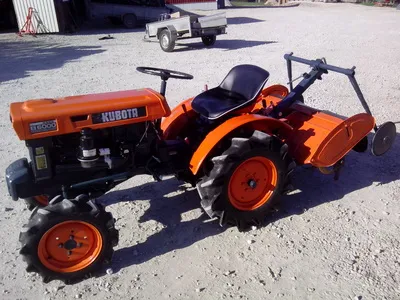 Kubota B6000 - 6