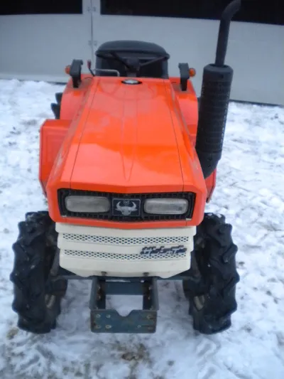 Kubota B1400 - 6