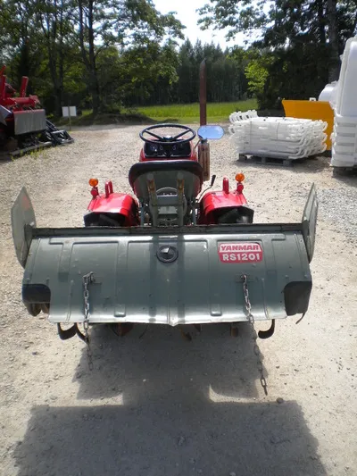 Yanmar YM1401 2WD - 4