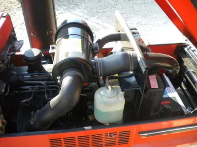 Hinomoto E2002 2WD - 10