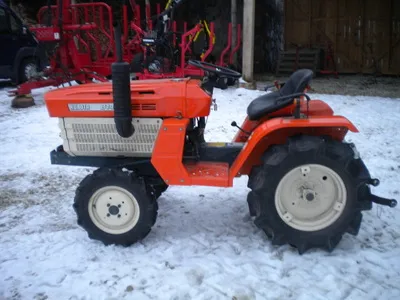 Kubota B1400