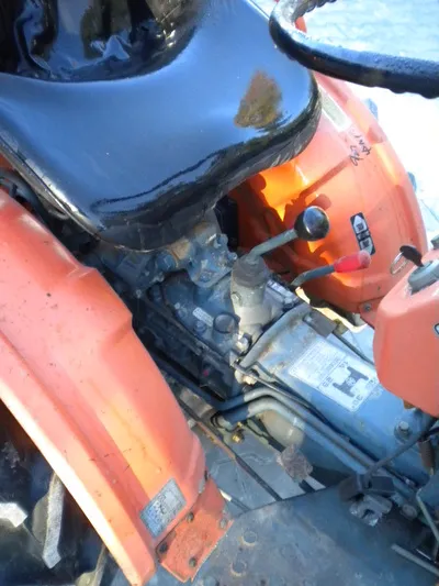 Kubota B5000 - 8