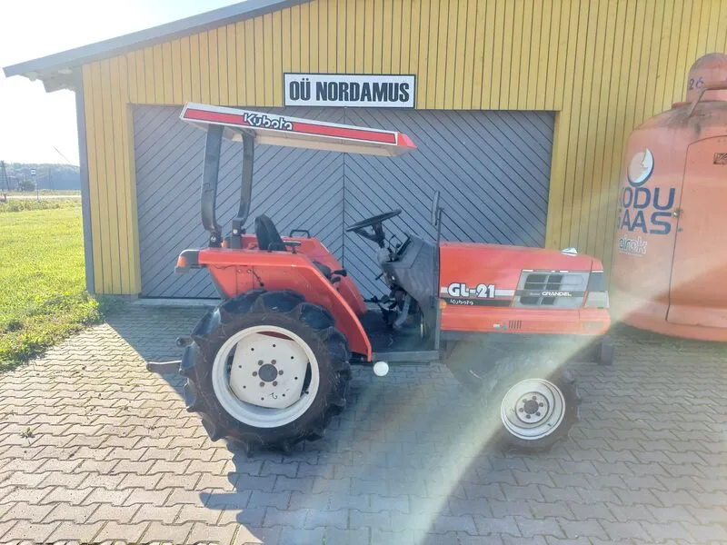 Kubota GL21 - 3