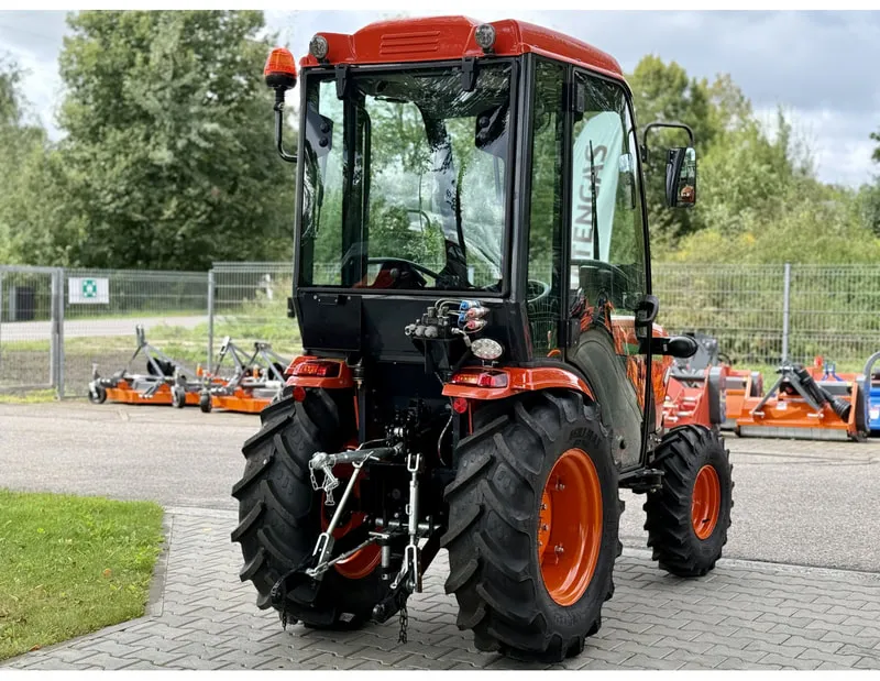 Hinomoto HM275 kabiiniga - 6