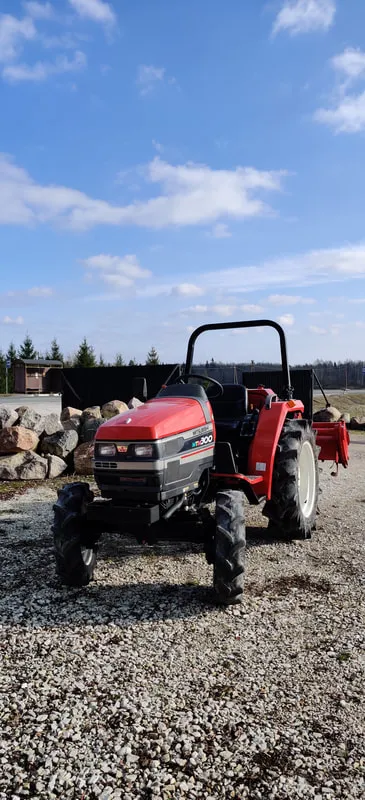 Mitsubishi MTM-300 - 3