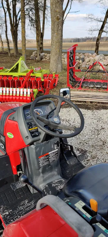 Mitsubishi MTM-300 - 10