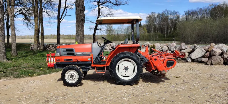 Kubota GL220