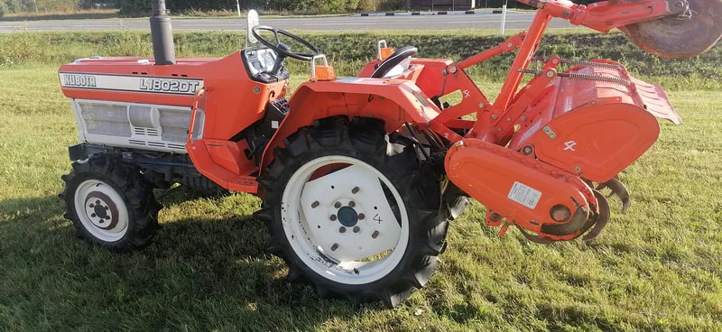 Kubota L1802