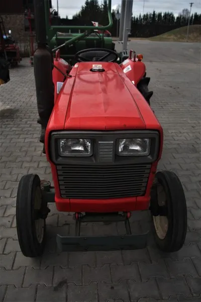 Yanmar YM2202 - 10